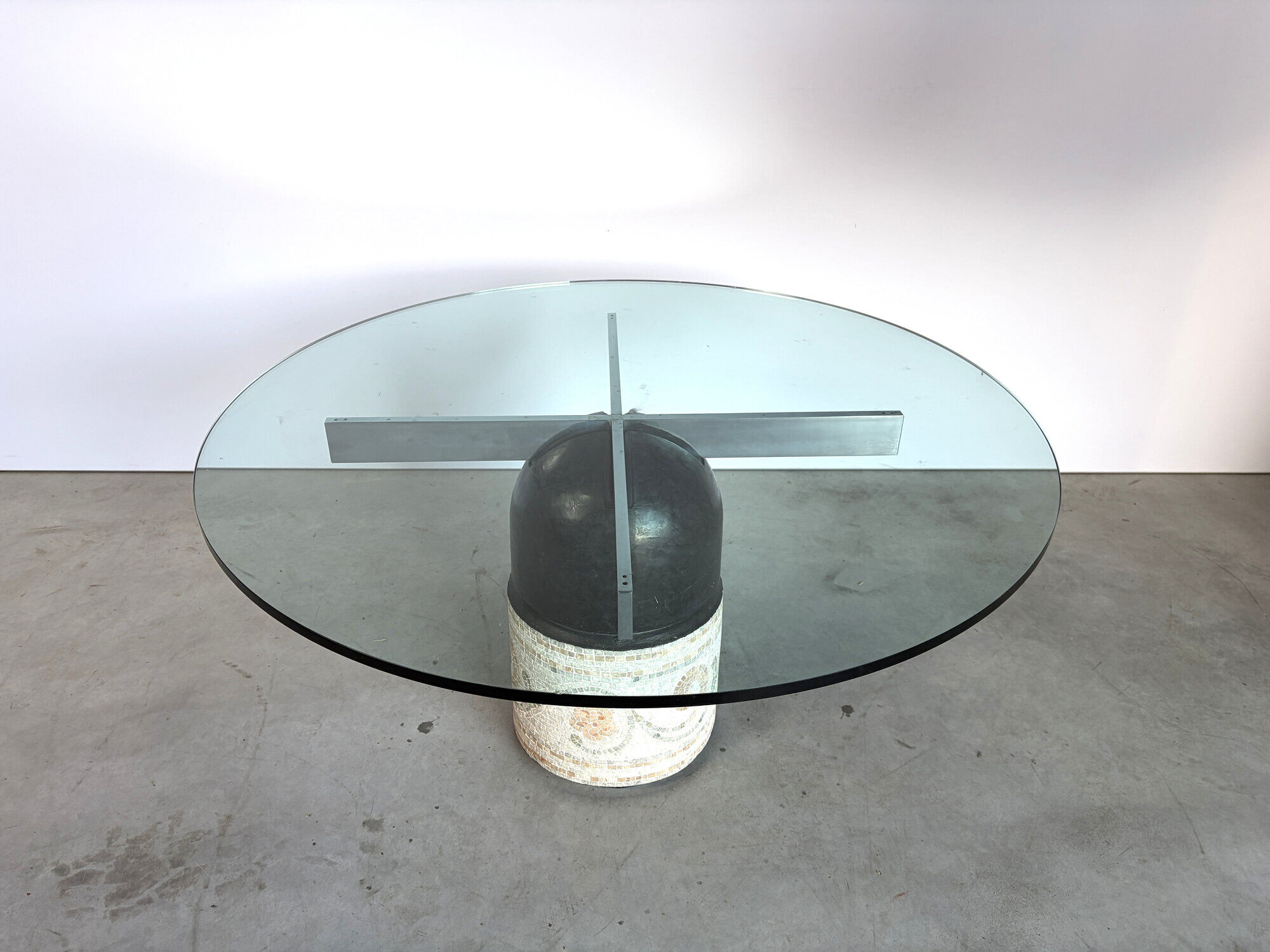 Giovanni Offredi "Paracarro" dining table for Saporiti, 1970s
