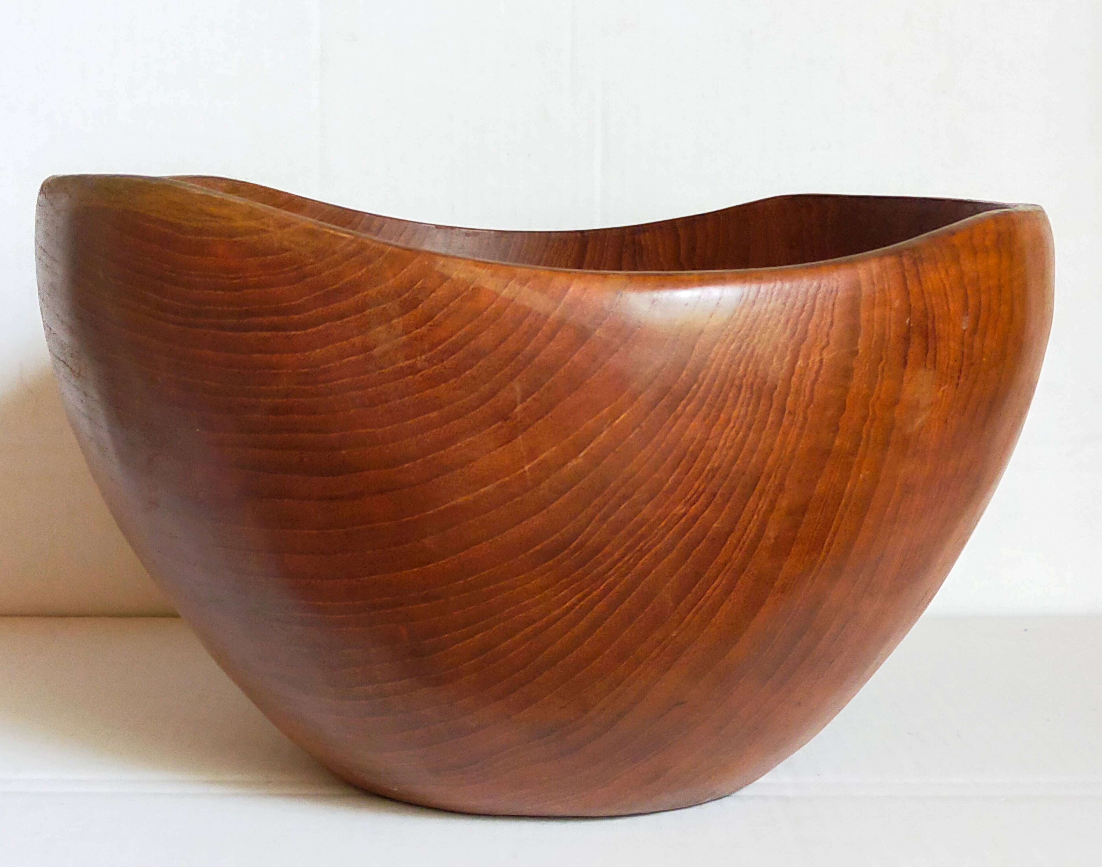 Solid wood cut bowl XXL freeform