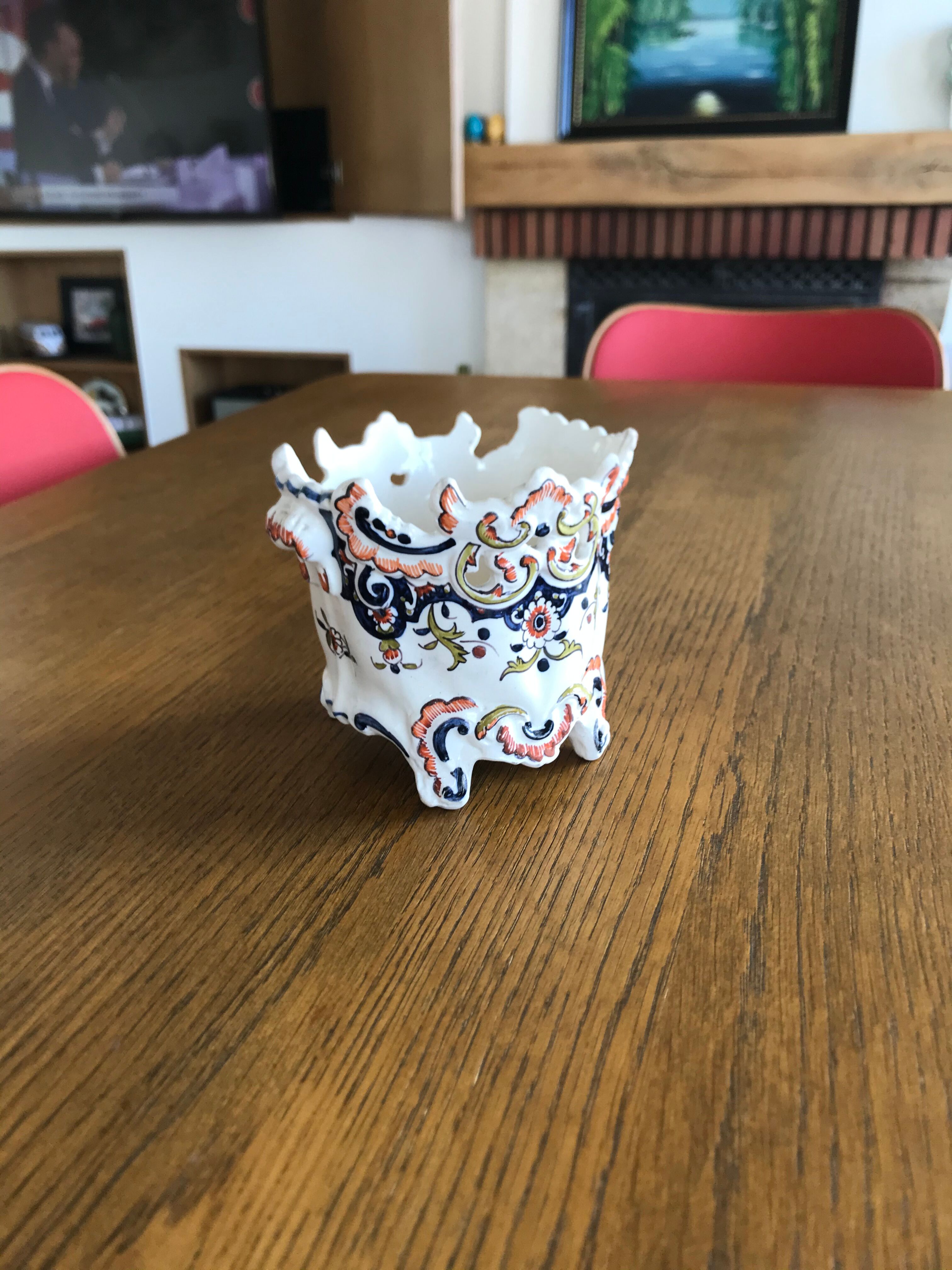 Ceramic pot cover