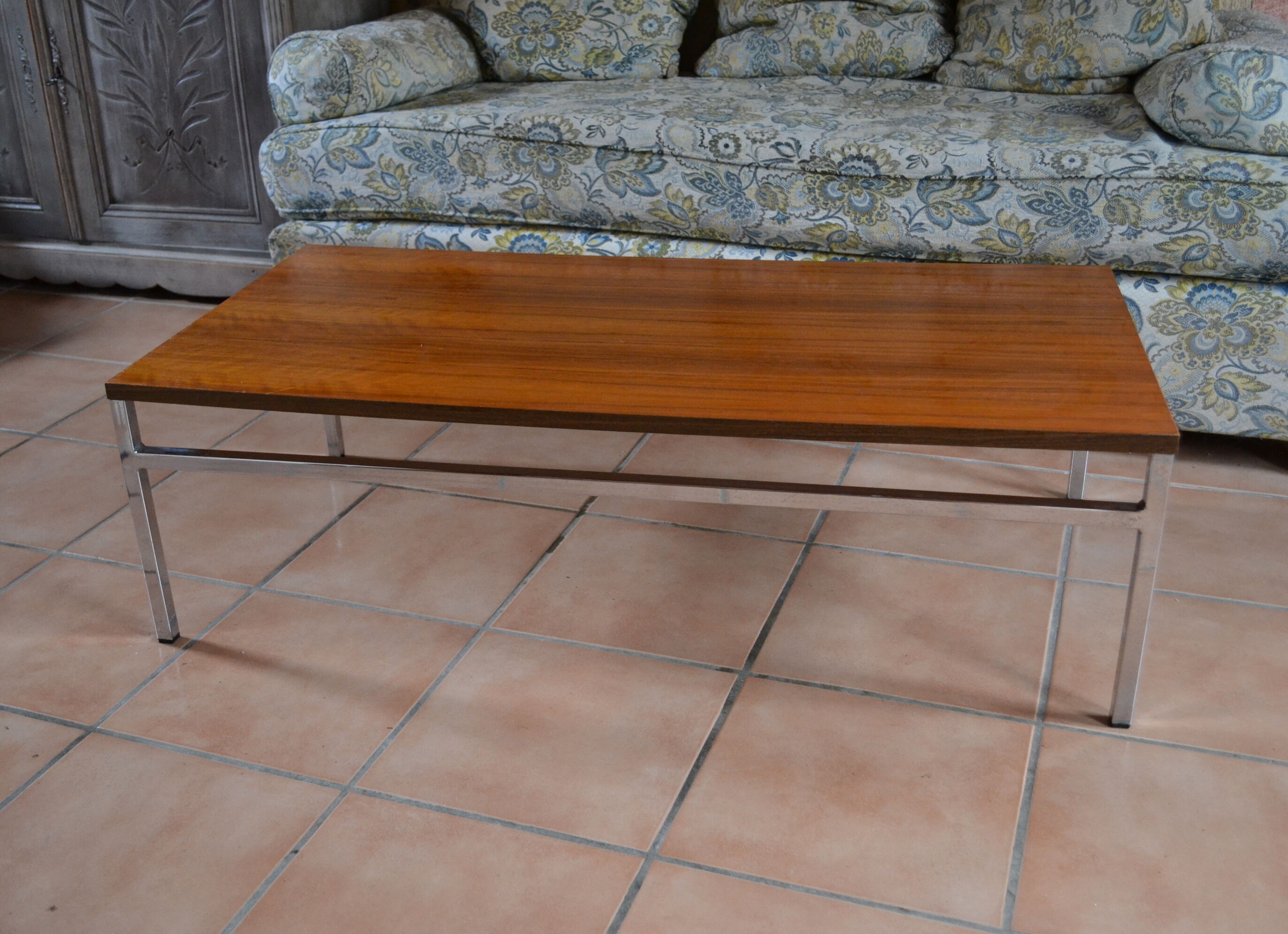 70s living room coffee table