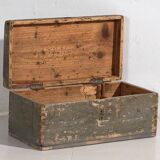 Petit coffre ancien en bois massif (c.1920) #73