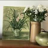 Old white flowers table