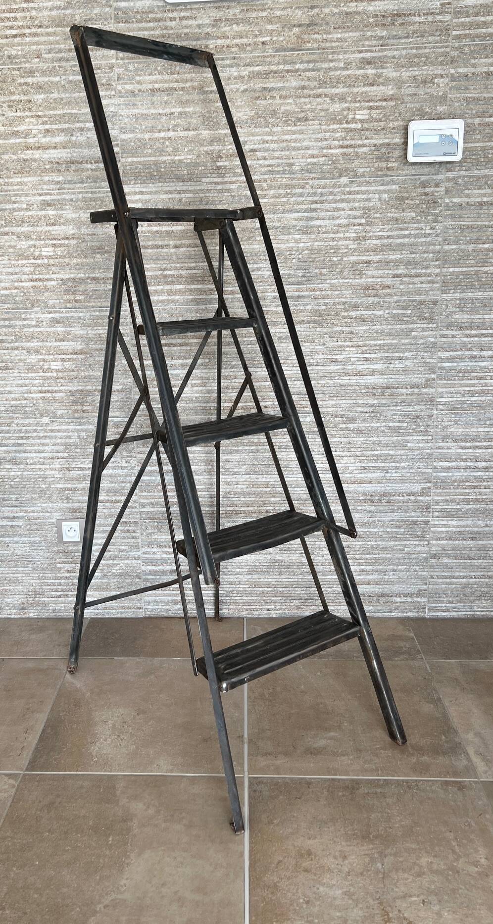 Manufrance 1930 industrial metal stepladder