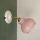 Applique abat-jour vintage en opaline rose.