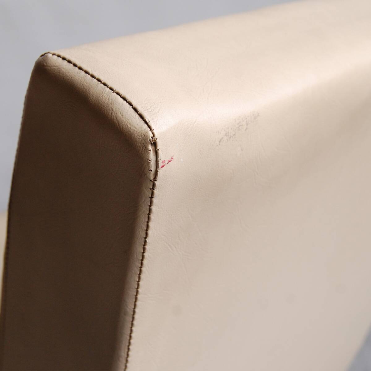 Fauteuil Rio par Pierre Guariche pour Meurop