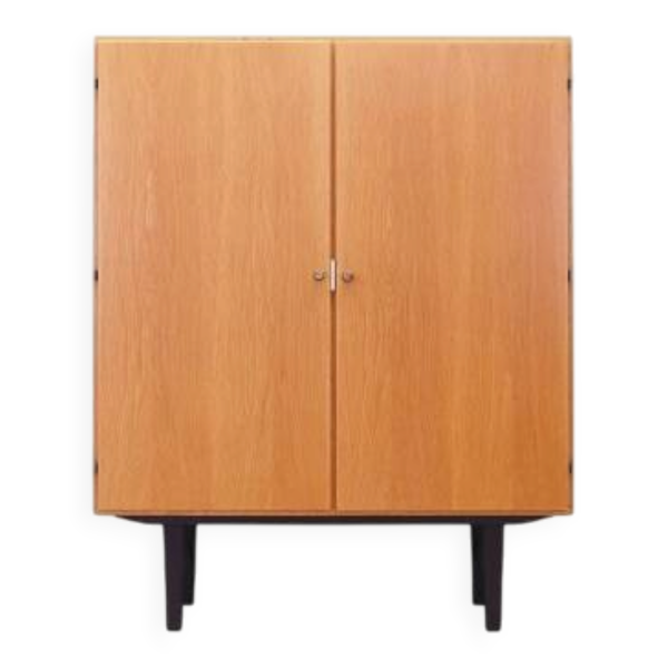Garde-robe en frêne, design danois, années 1970, production : Danemark