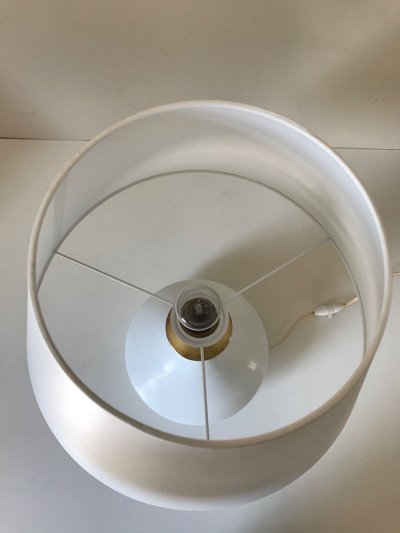 Opaline and brass opaline lamp 70