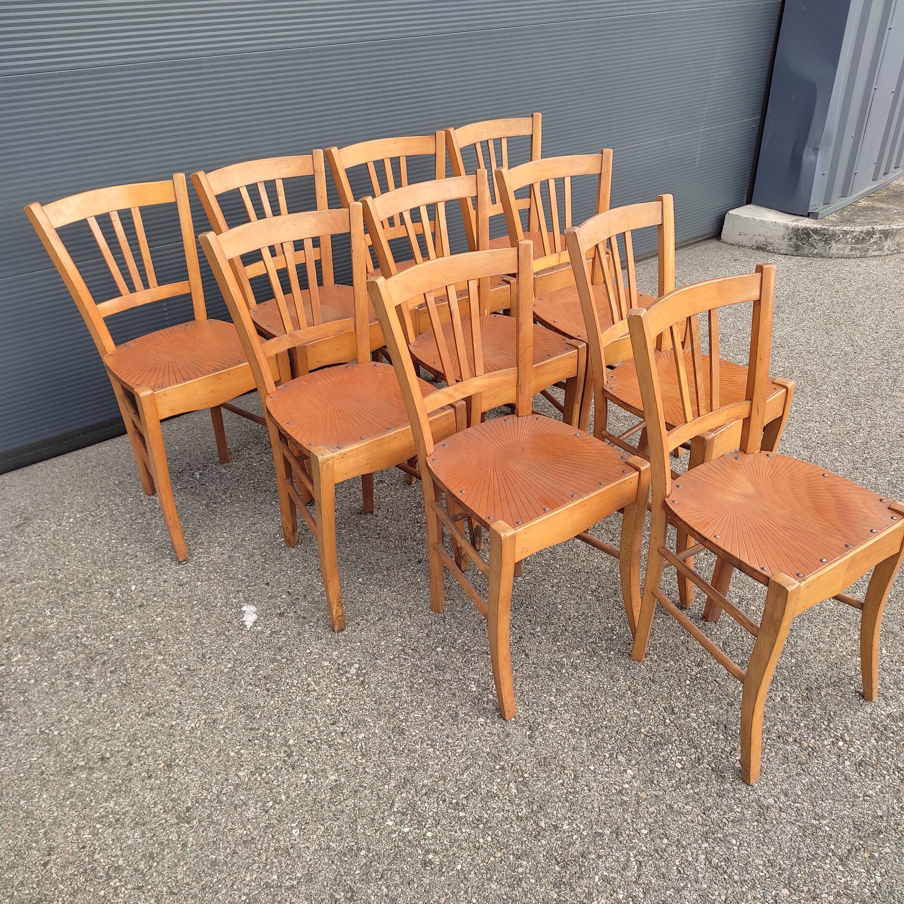 Lot de 10 chaises de bistrot Luterma