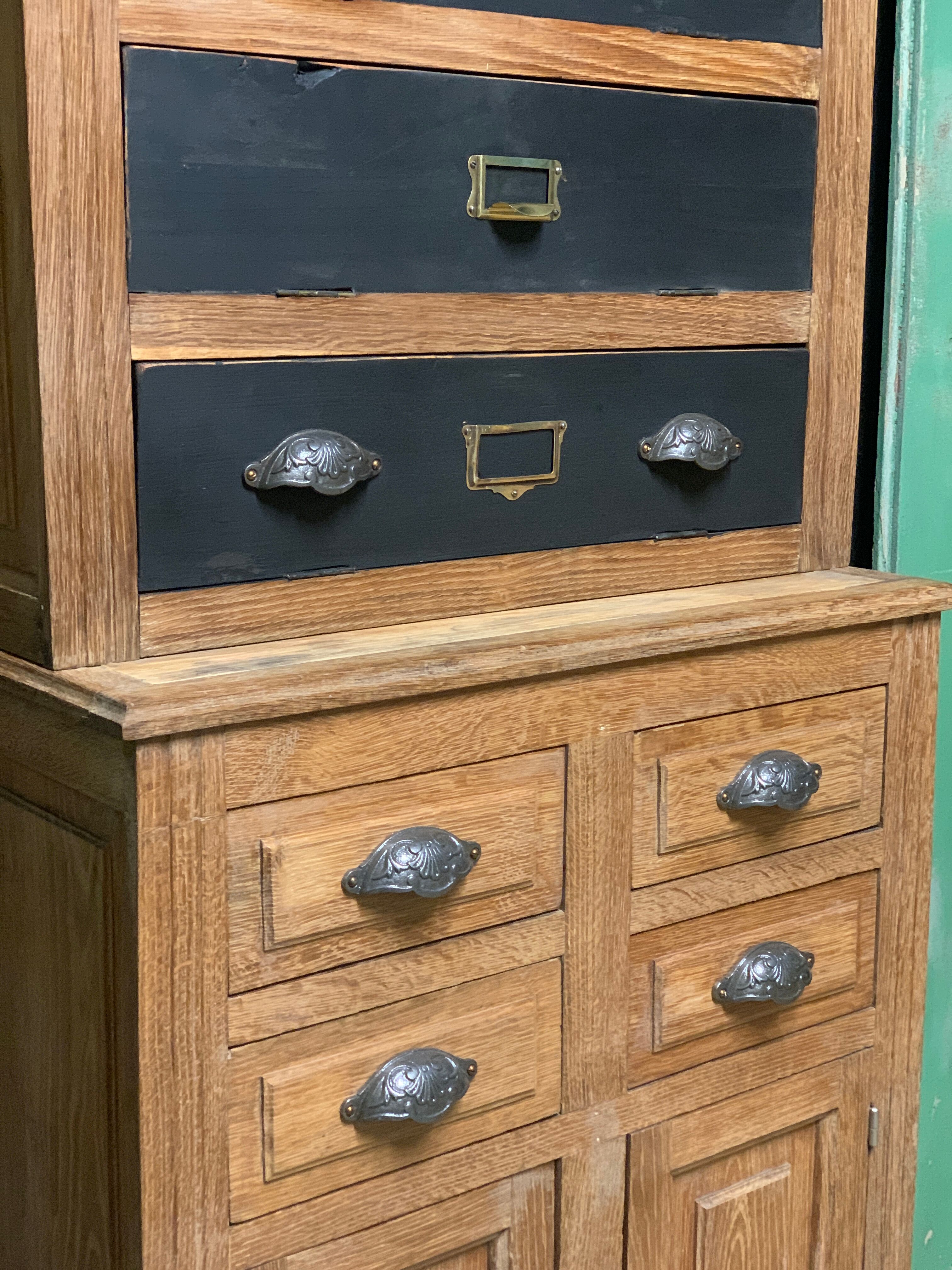 Notary's trade furniture with oak clamshell 1930