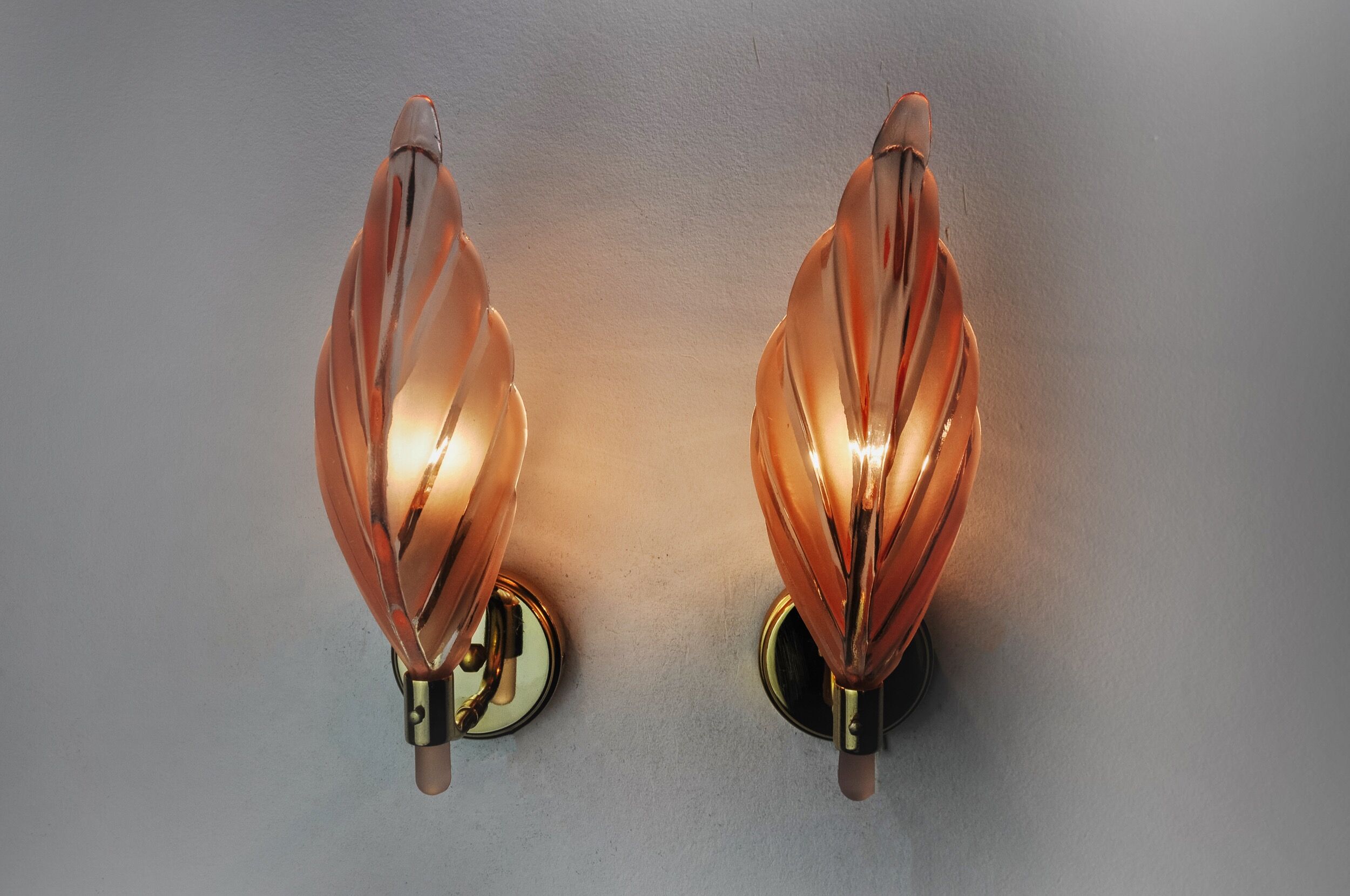 Pair of pink leaf sconces, mazzega murano, italy 1970