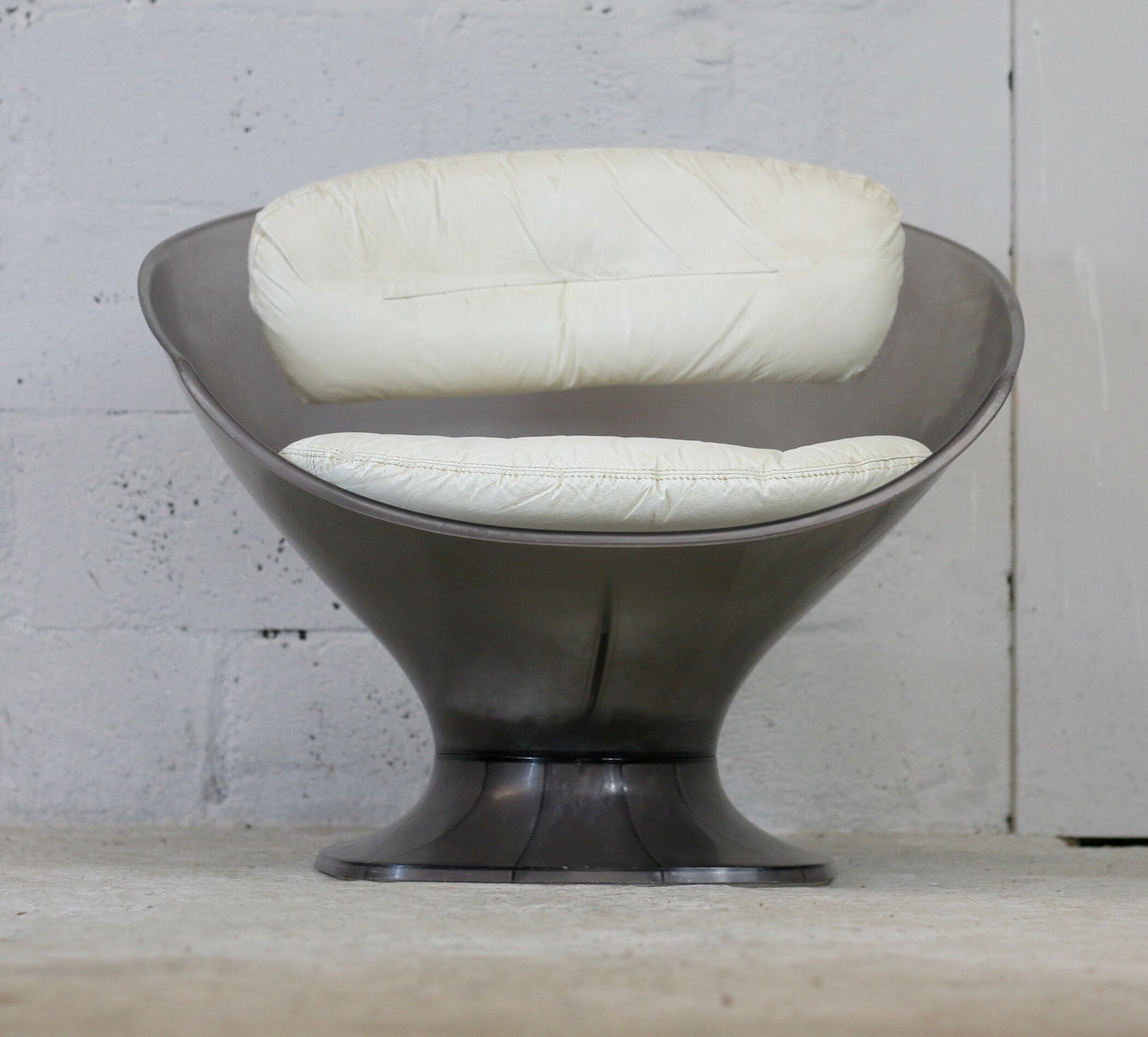 Chair of Raphael Raffel