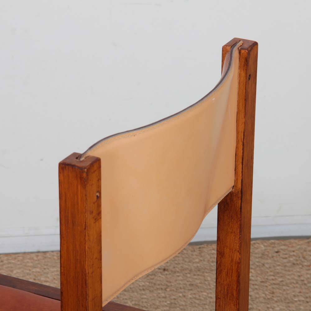 Vintage chair in solid wood and leather, 1980