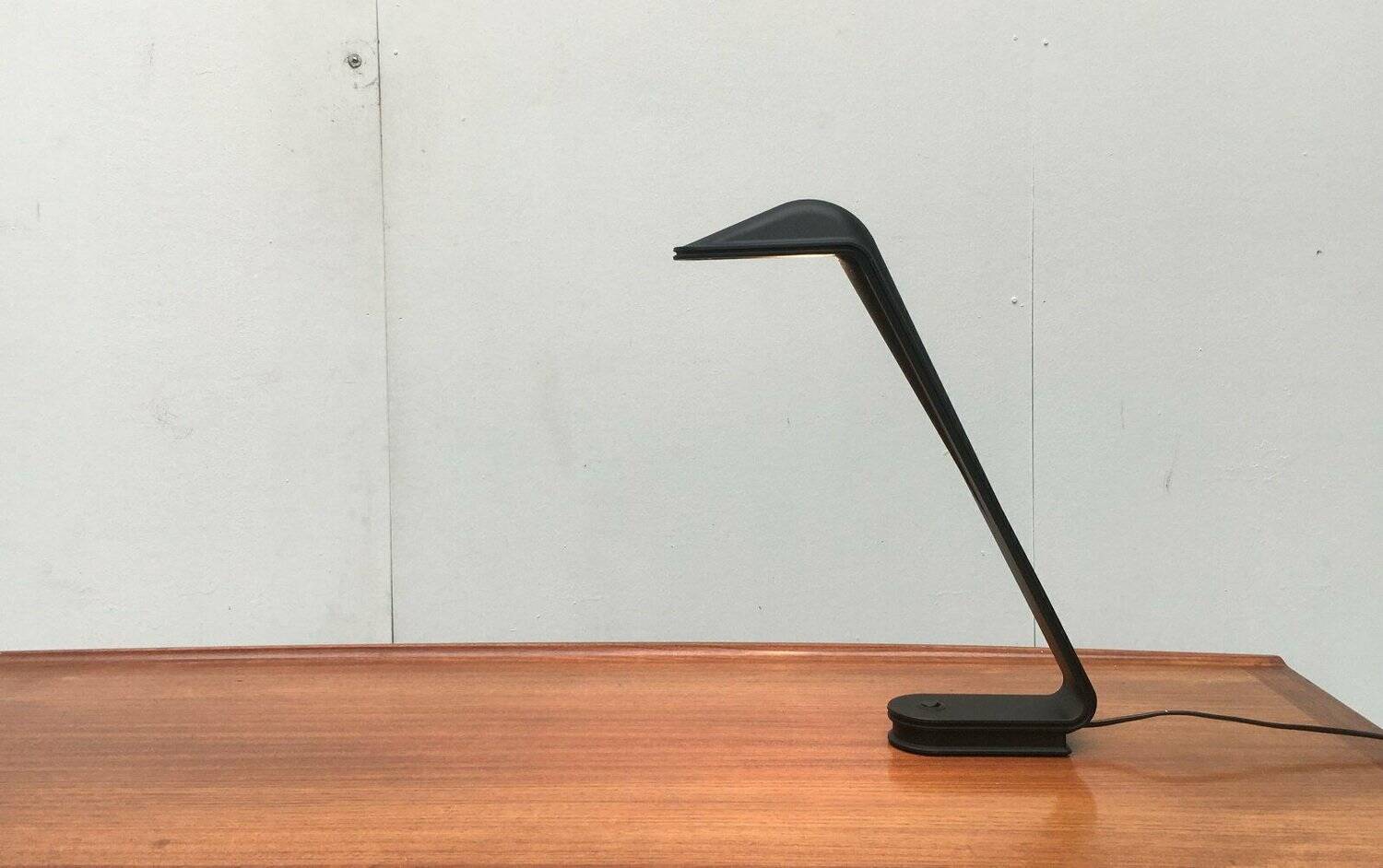 Louis table lamp model Rappe postmodern Danish by Alfred Homann for Louis Poulsen, 1980s.
