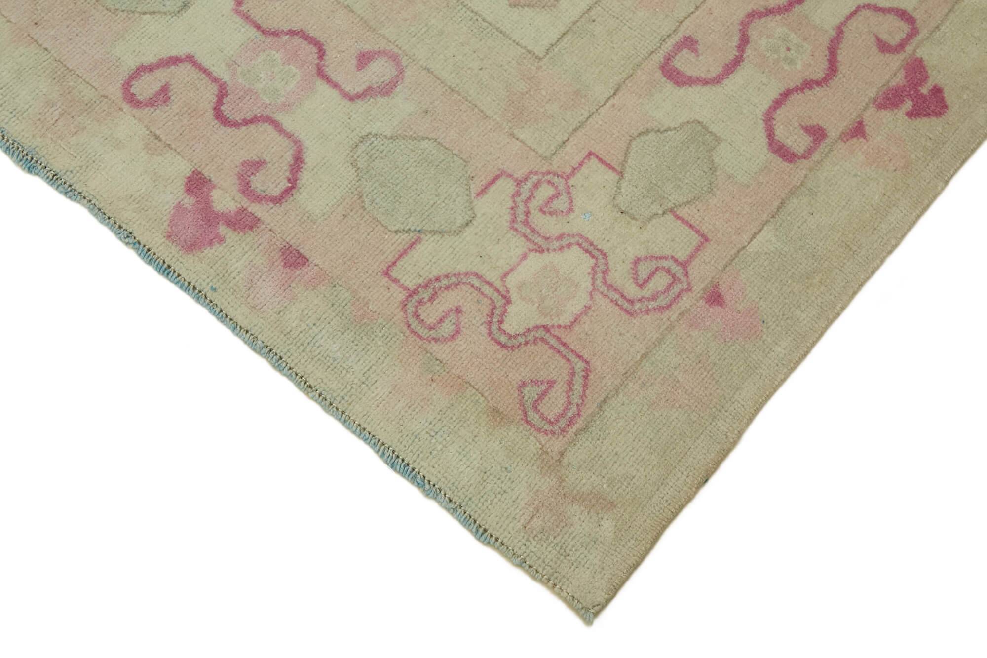 Turkish Vintage Anatolian Rug 153 cm x 245 cm