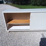 Furniture of metier