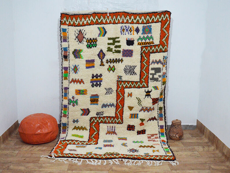 Handmade moroccan berber carpet 253 x 160 cm