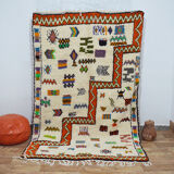 Handmade moroccan berber carpet 253 x 160 cm