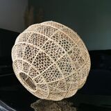 Suspension in raffia