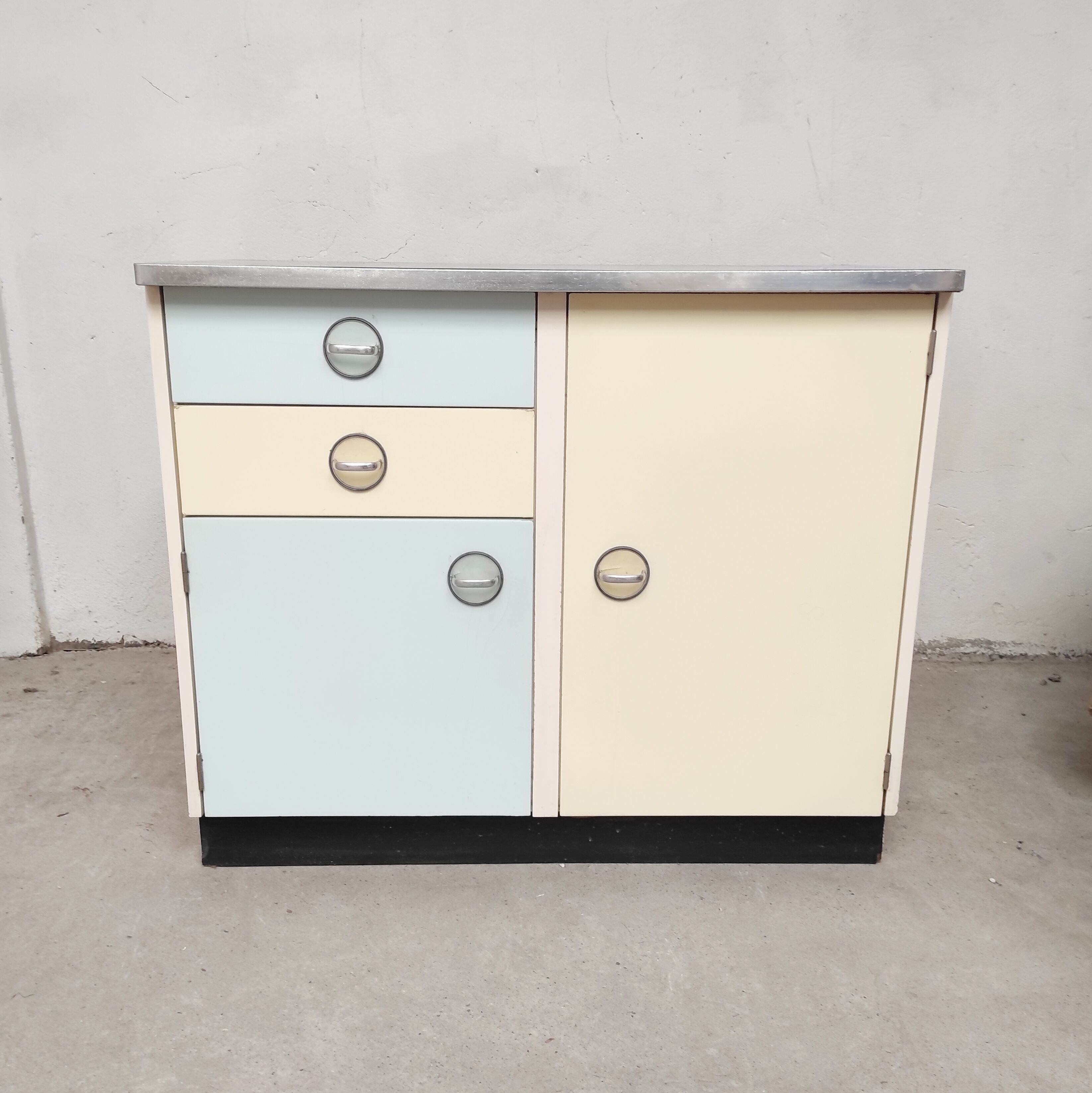 Yellow and blue formica sideboard