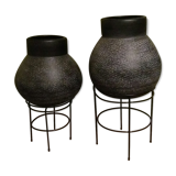 Ensemble de 2 potiches sur socle