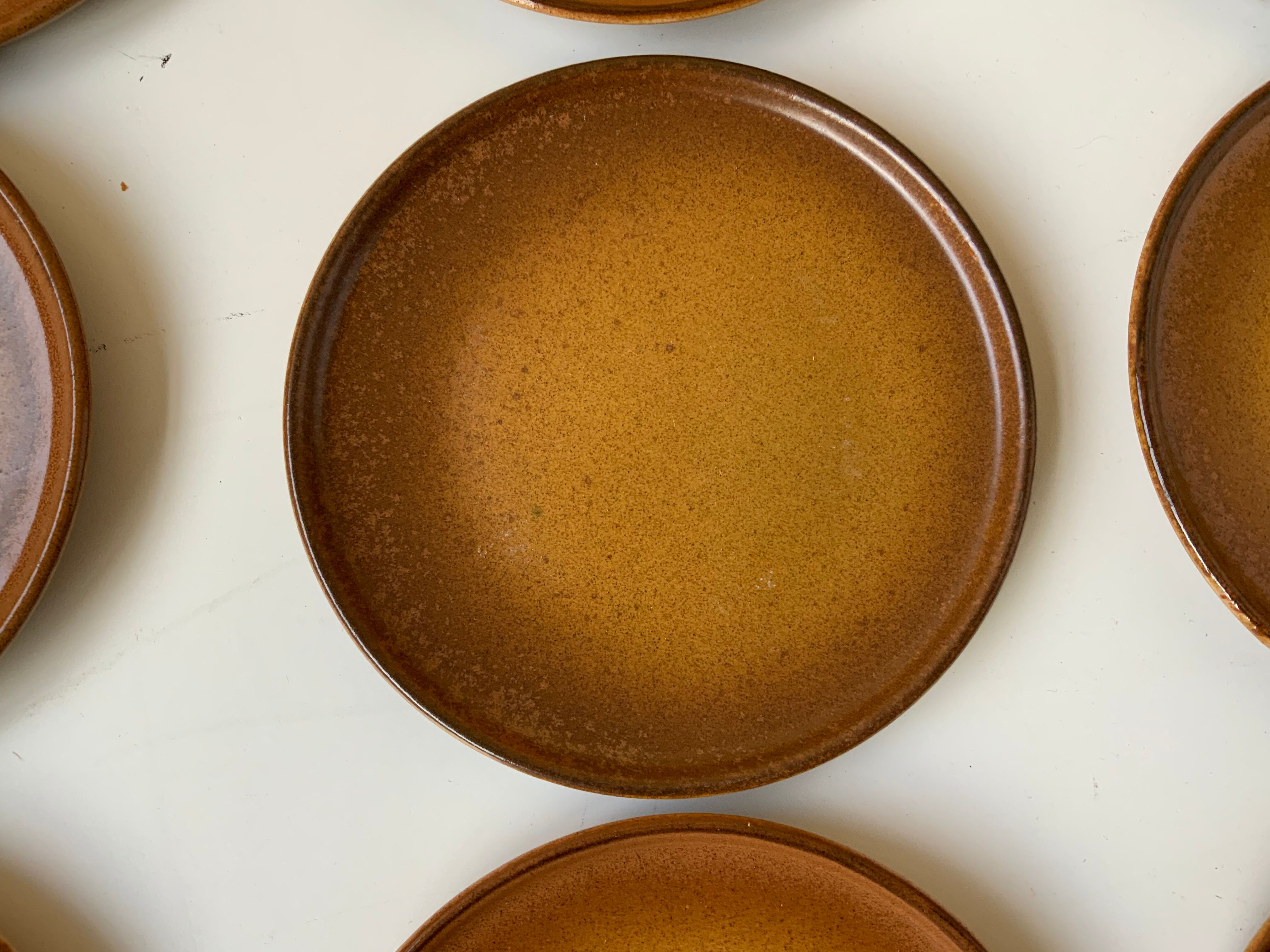 Stoneware plates