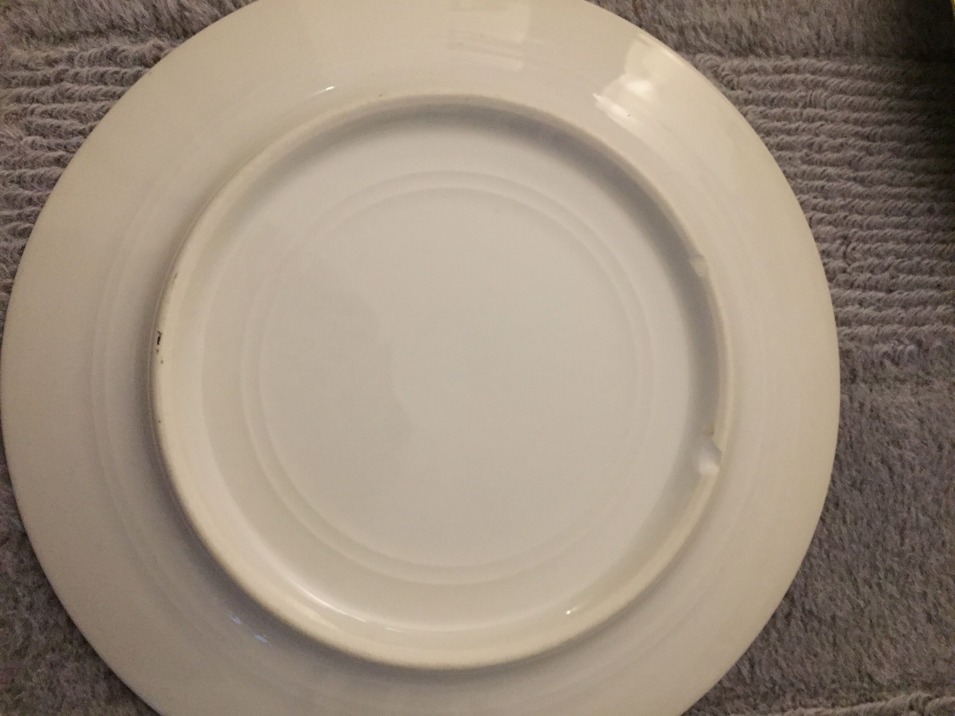4 plates or old