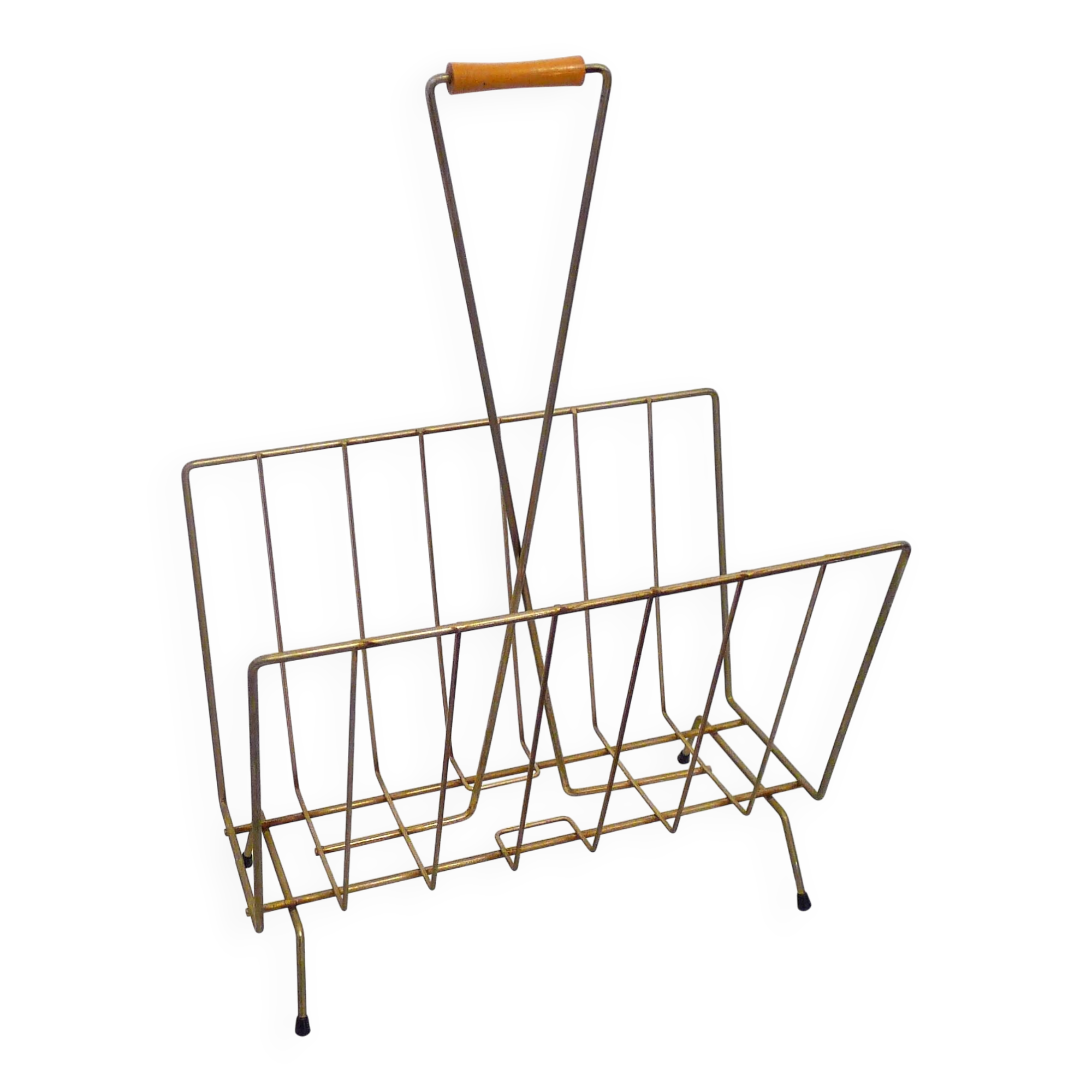 Mid-century openwork magazine rack, in gold metal & wooden handle.