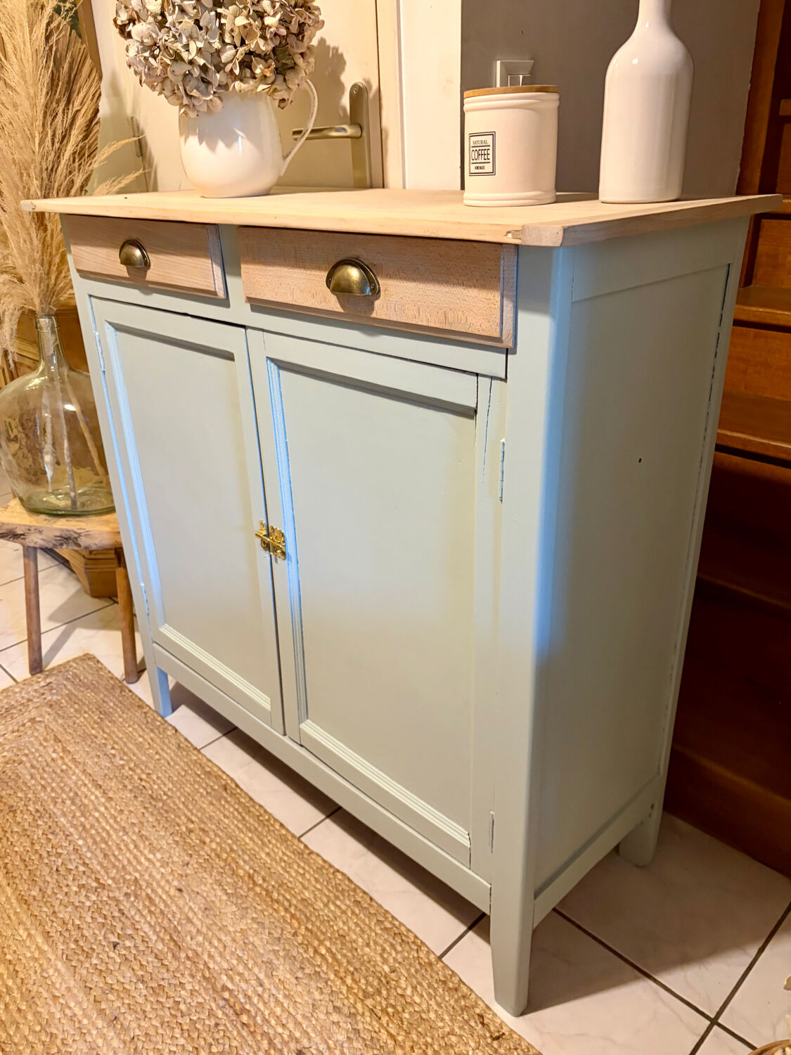 Redesigned Parisian buffet