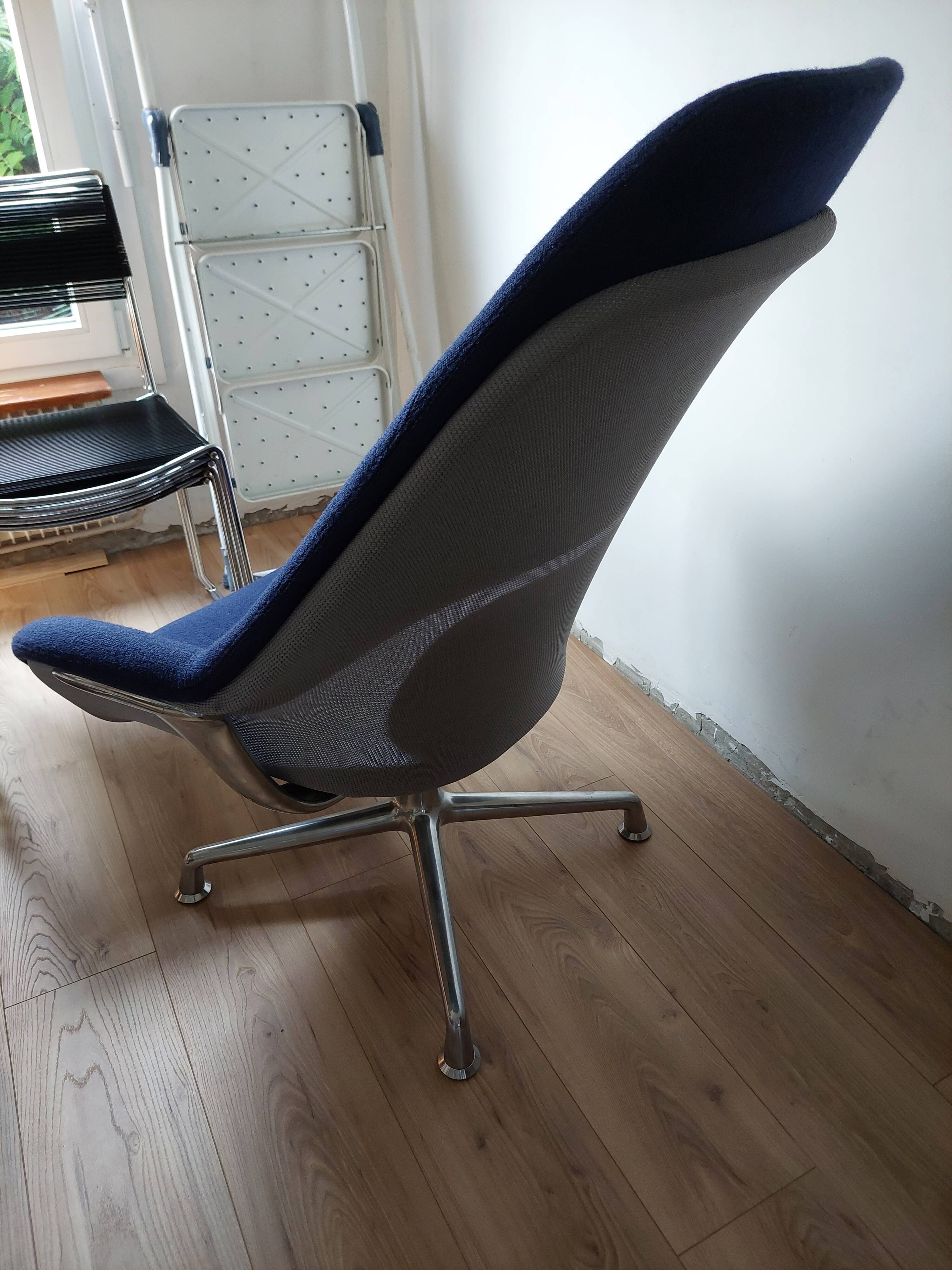 Spaceage lounge chair coalesse steelcase Scott wilson