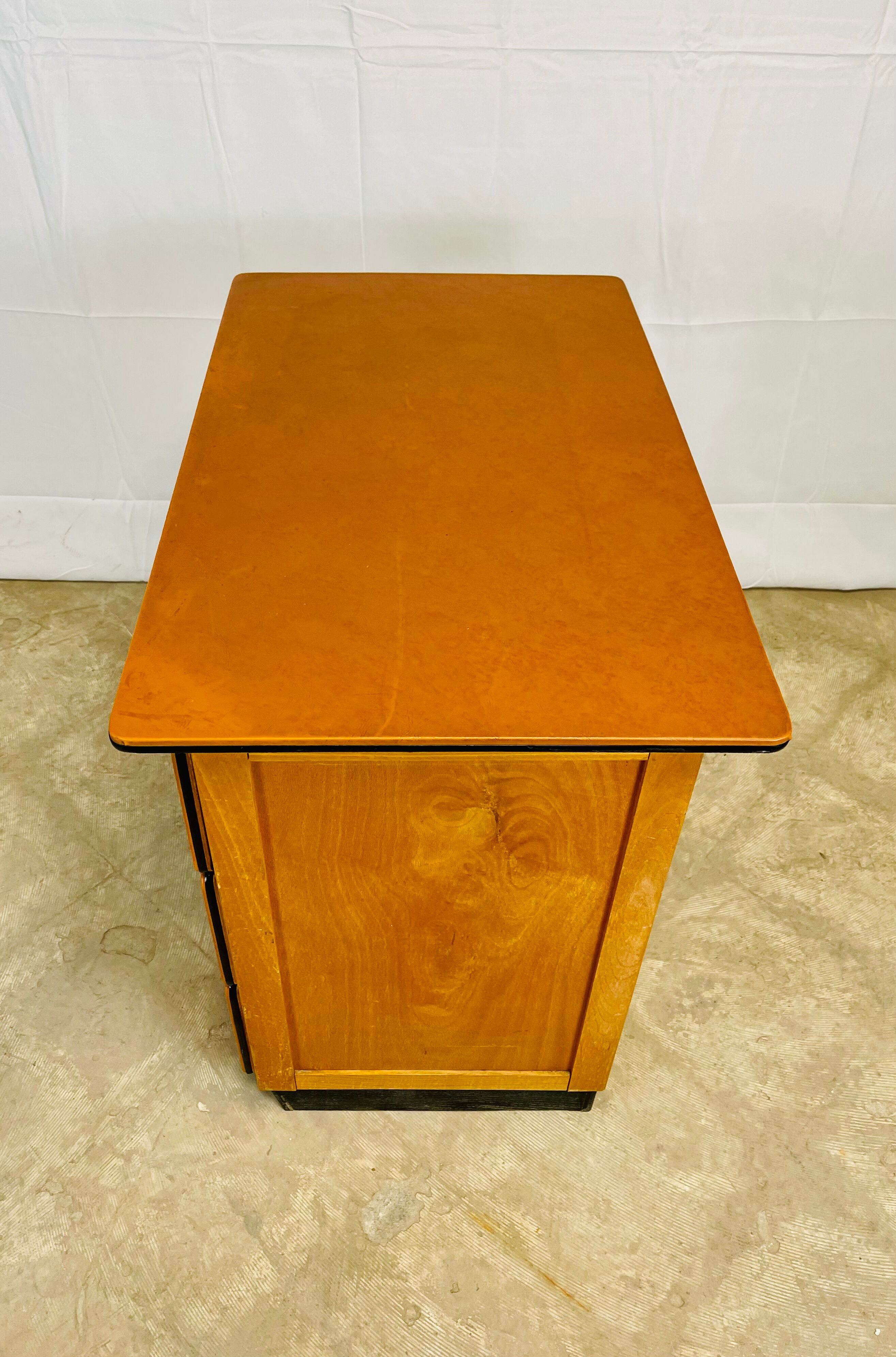 Bureau et chaise eyrel