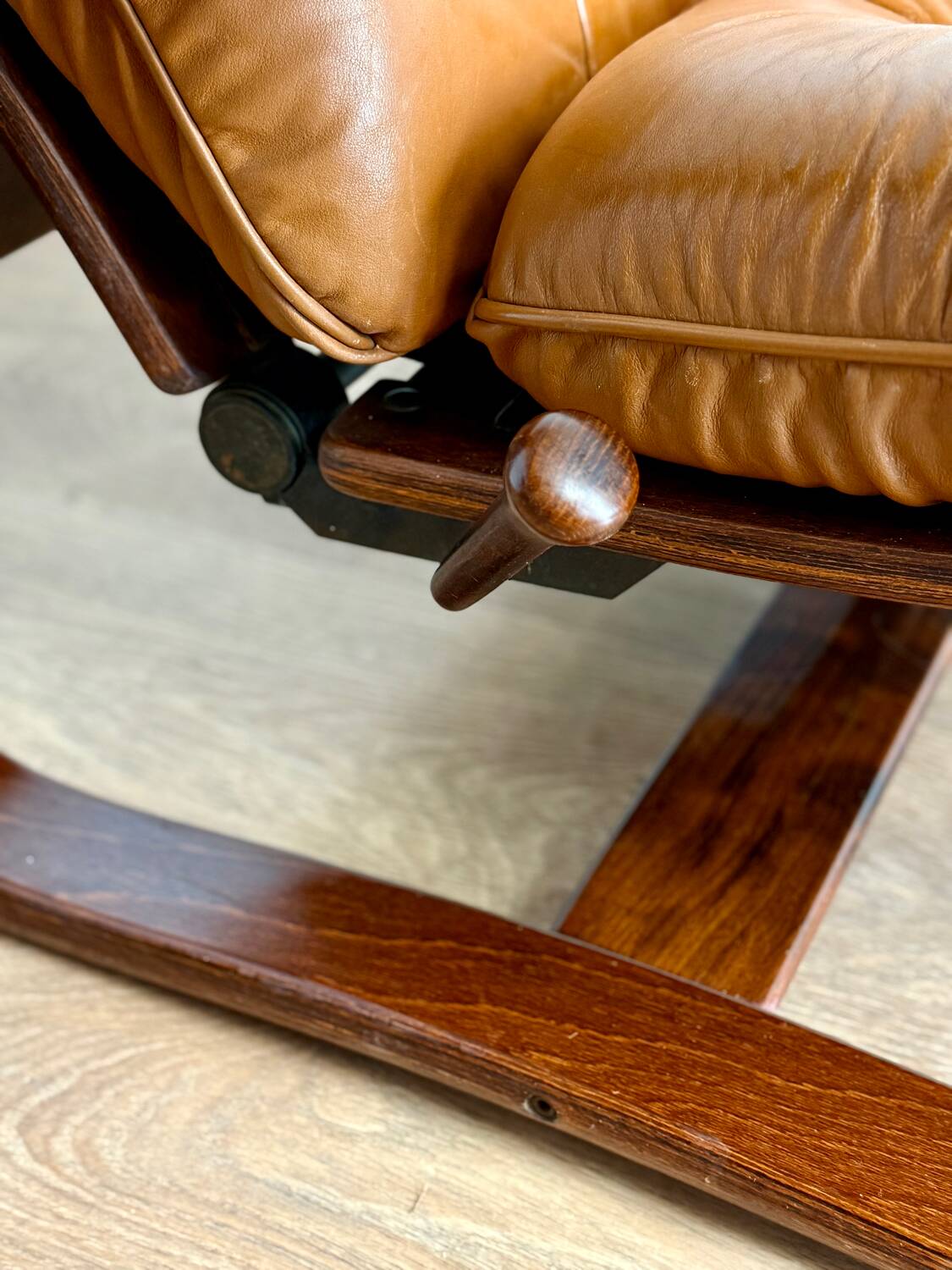 Arnt Lande "Panter" armchair