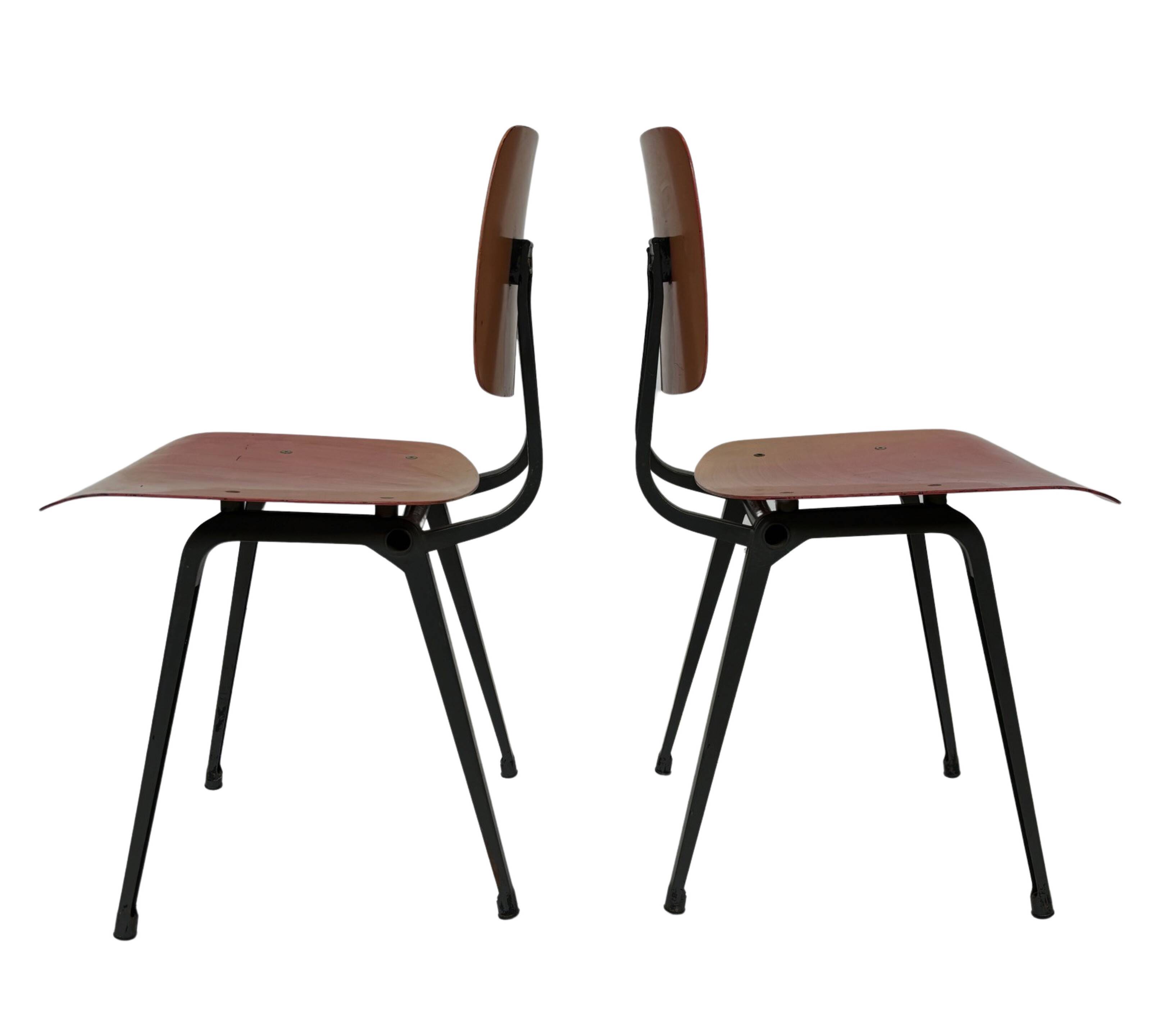 Vintage set of 4x Friso Kramer Revolt chairs Ahrend de Cirkel dutch design