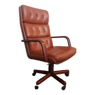 Grand fauteuil design de direction (Executive chair) pivotant vintage en cuir cognac par l'editeur italien Co.Fe.Mo - Années 80