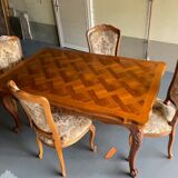 Table et 5 chaises