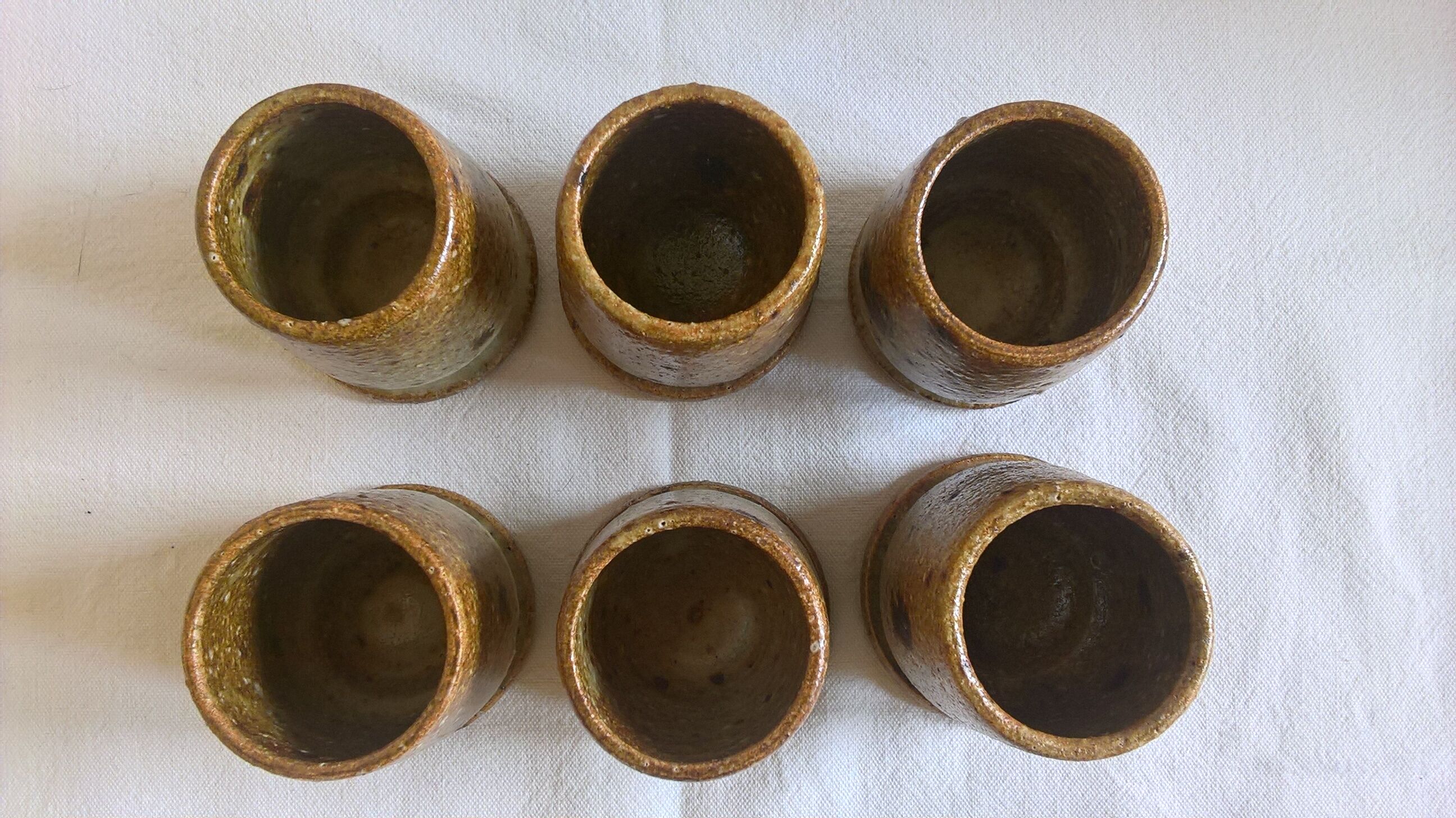 6 cups with pyrity sandstone liqueur