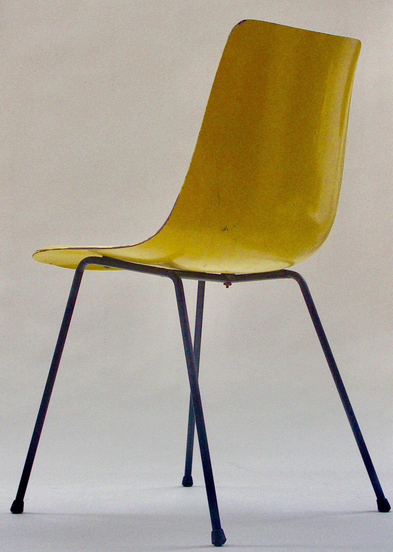 Chaise "cm131" design Pierre Paulin édition Thonet 1954