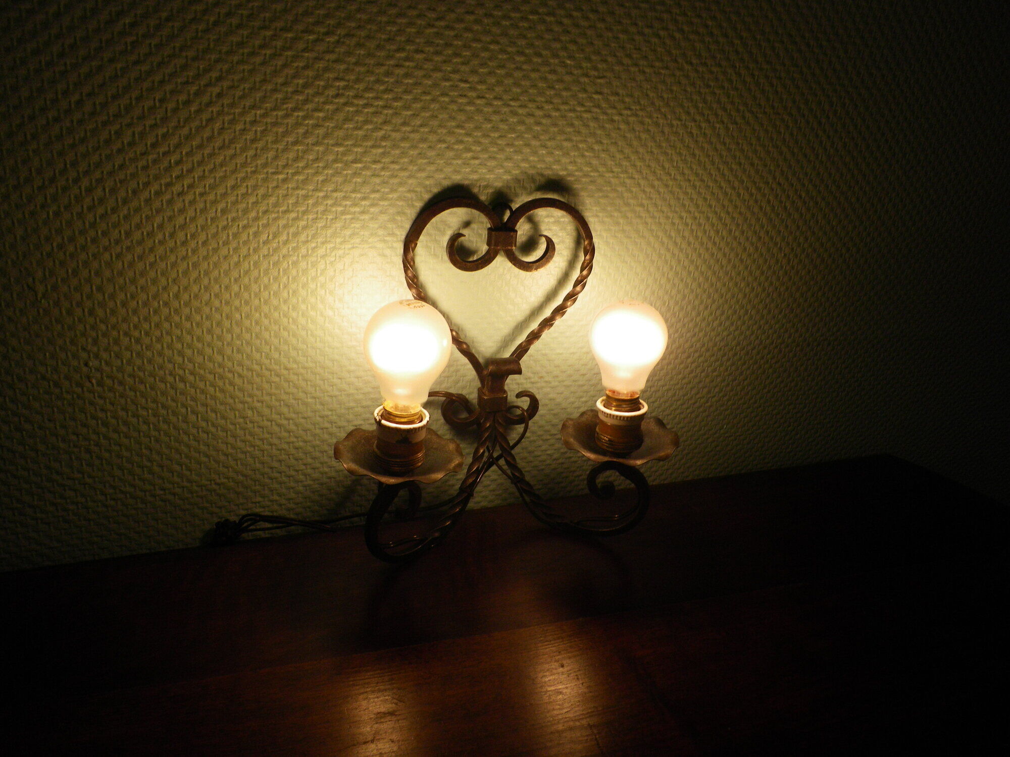 Real wrought iron wall sconce assembled and uns welded, porcelain and brass sleeves -1930/40