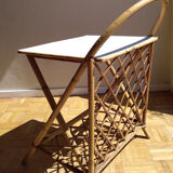 Rattan magasine rack
