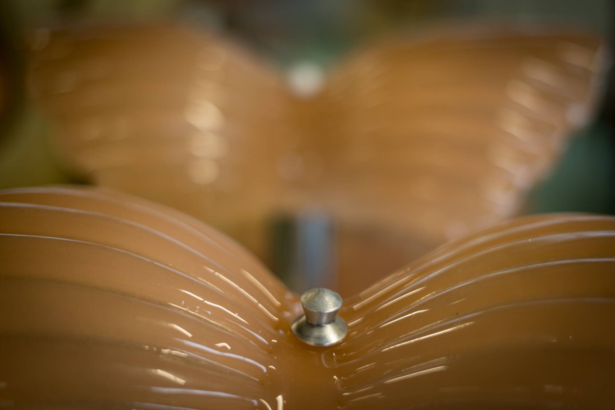 Pair of floor lamps in Murano glass shell type.