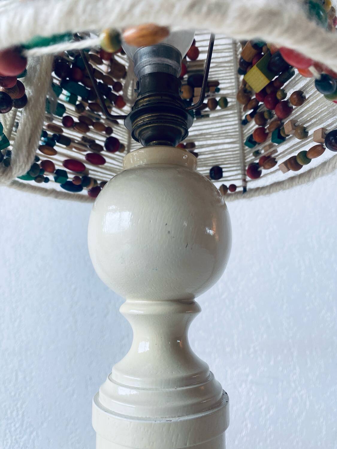 Lamp in turned wood and beads