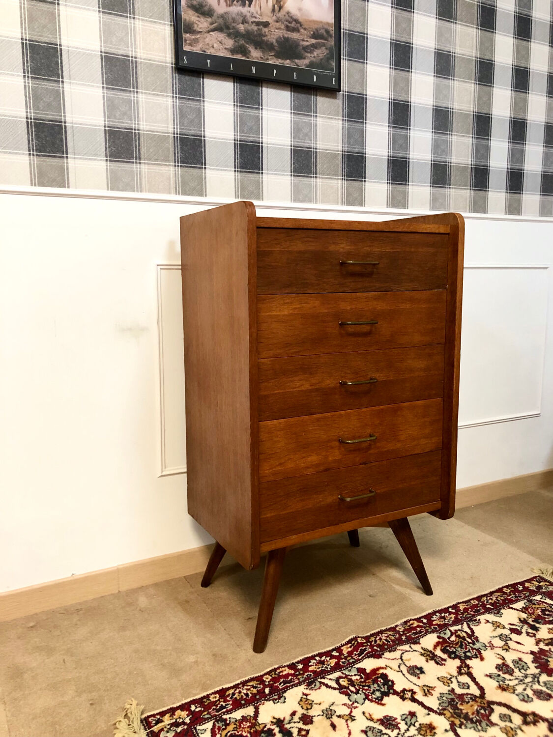 Vintage chiffonnier feet compass