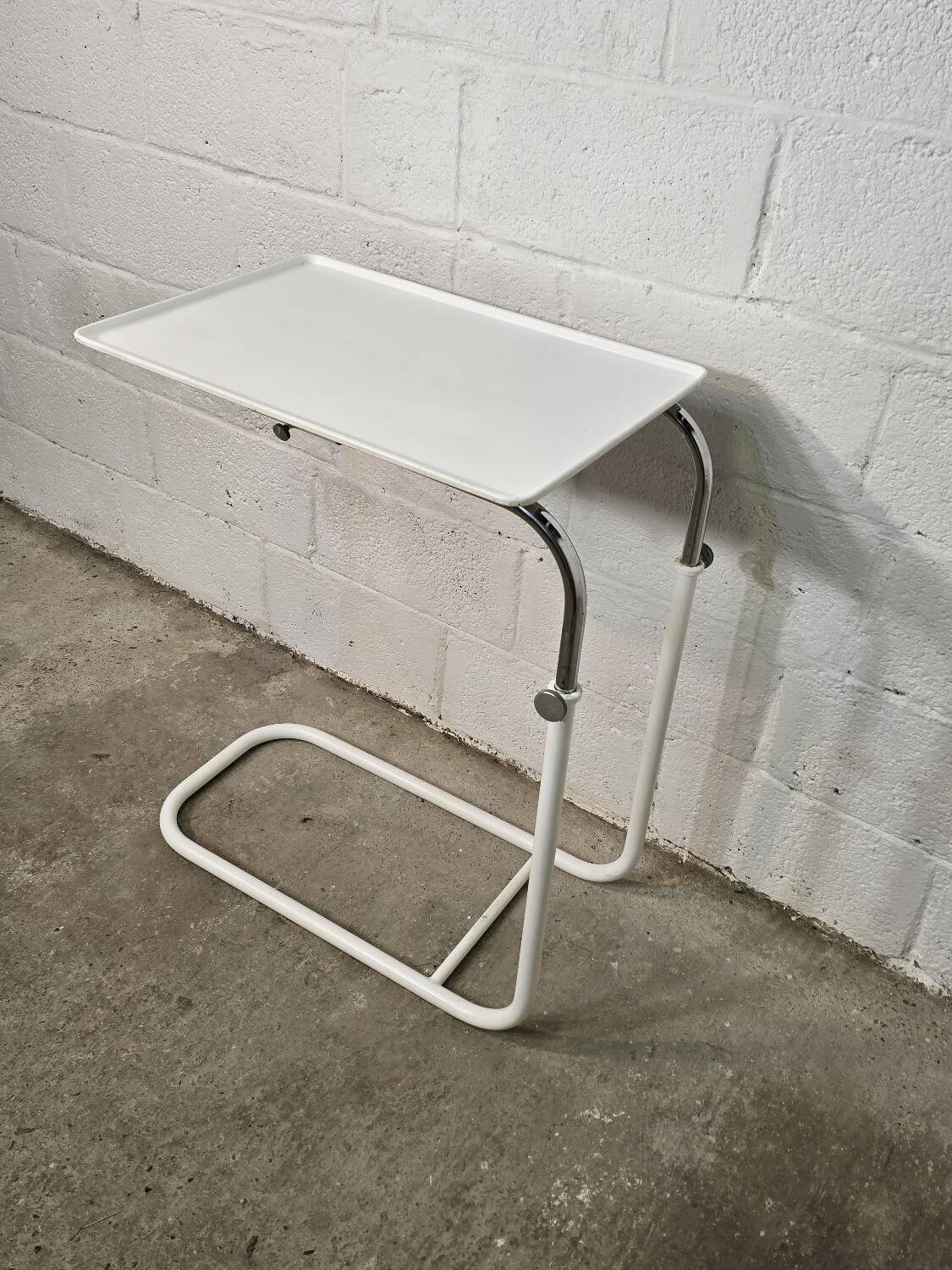 1970s adjustable side table in white lacquered metal