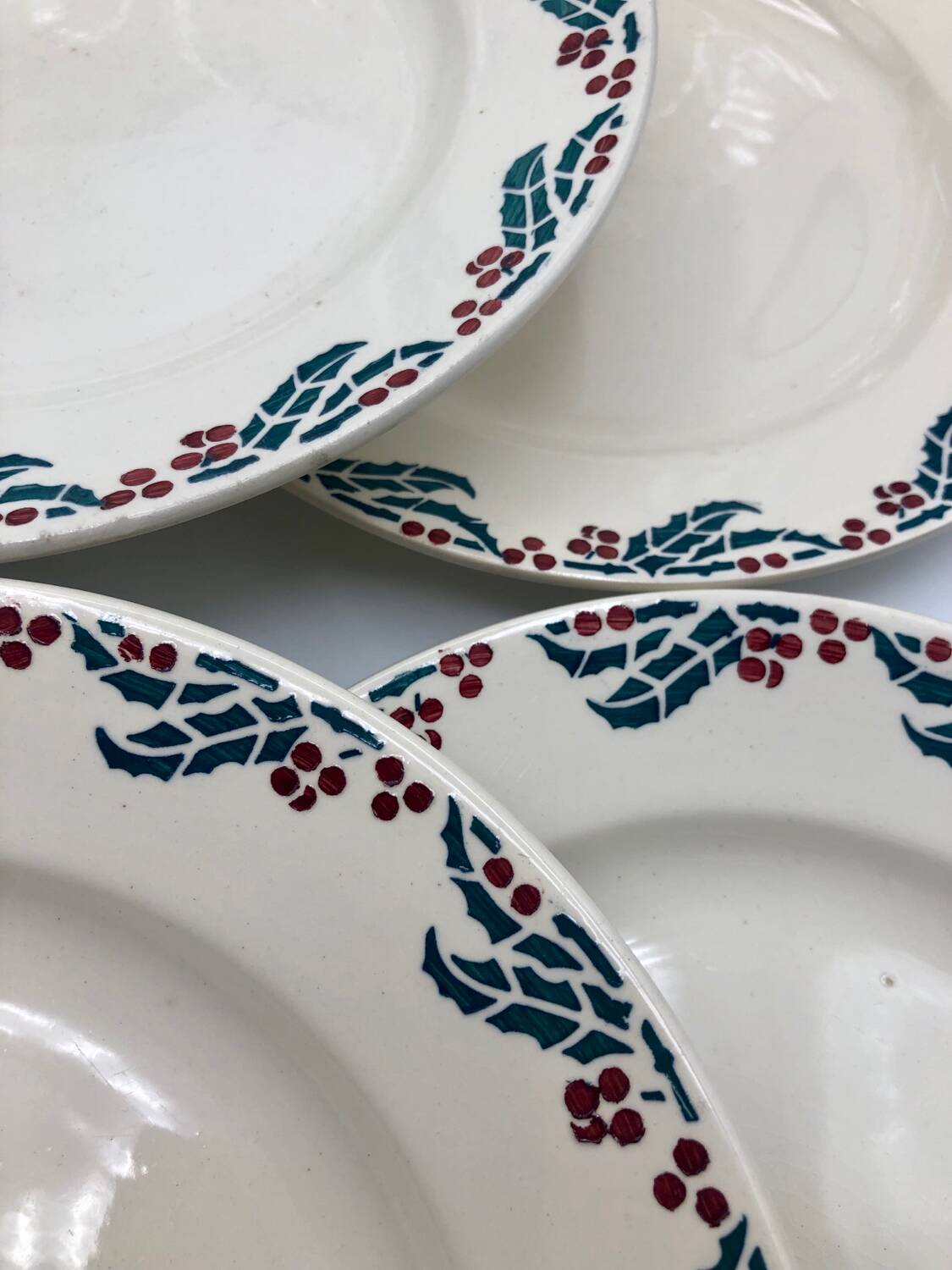 Houx Sarreguemines Plates