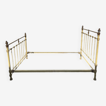 WROUGHT IRON BED 1900