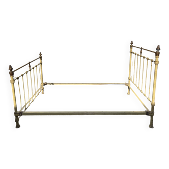 WROUGHT IRON BED 1900