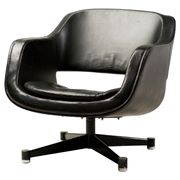 Black leather chaise longue by Olli Mannermaa for Finnart Ab, Finland, 1970