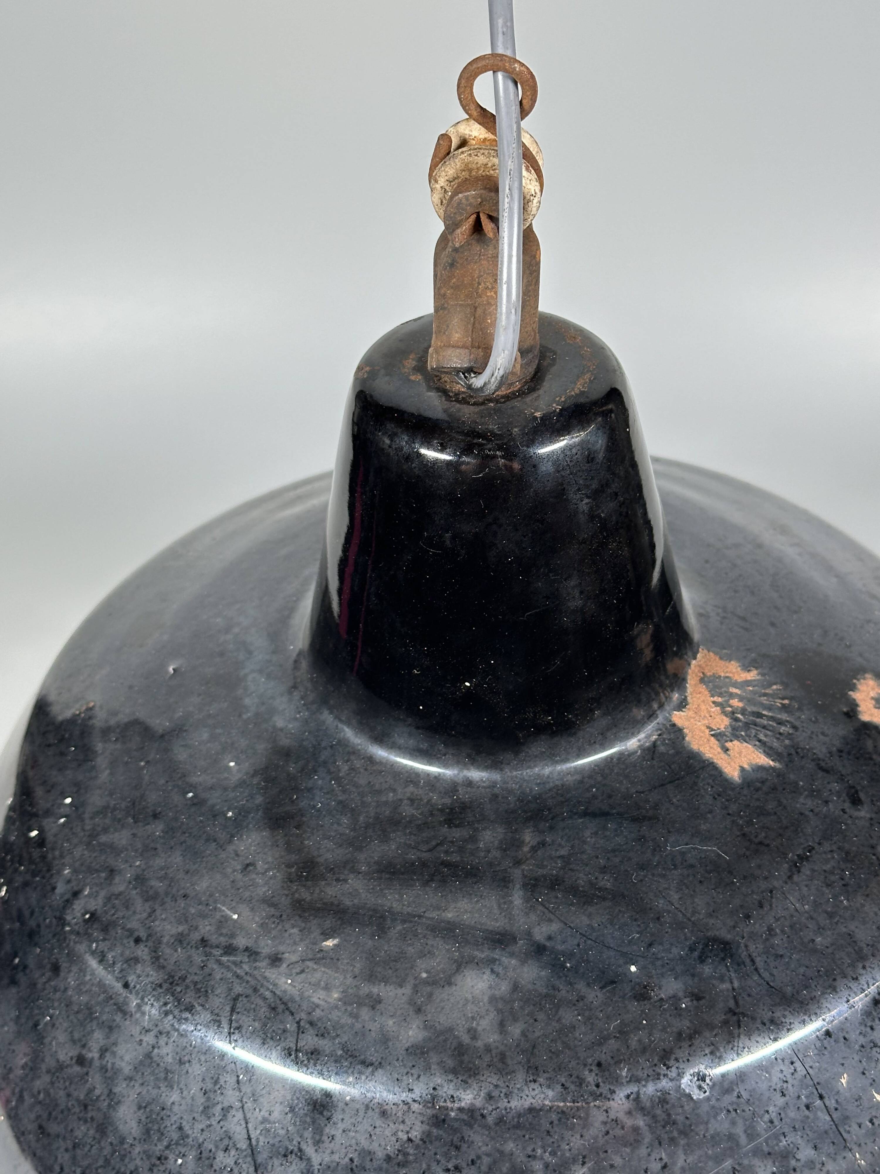 1930s/1940s Ceiling Lamp Industrial Lamp Enamel Loft Metal Bauhaus Design