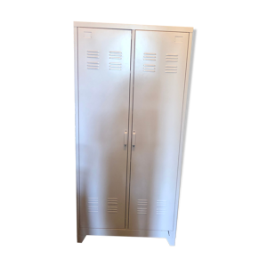 armoire métallique