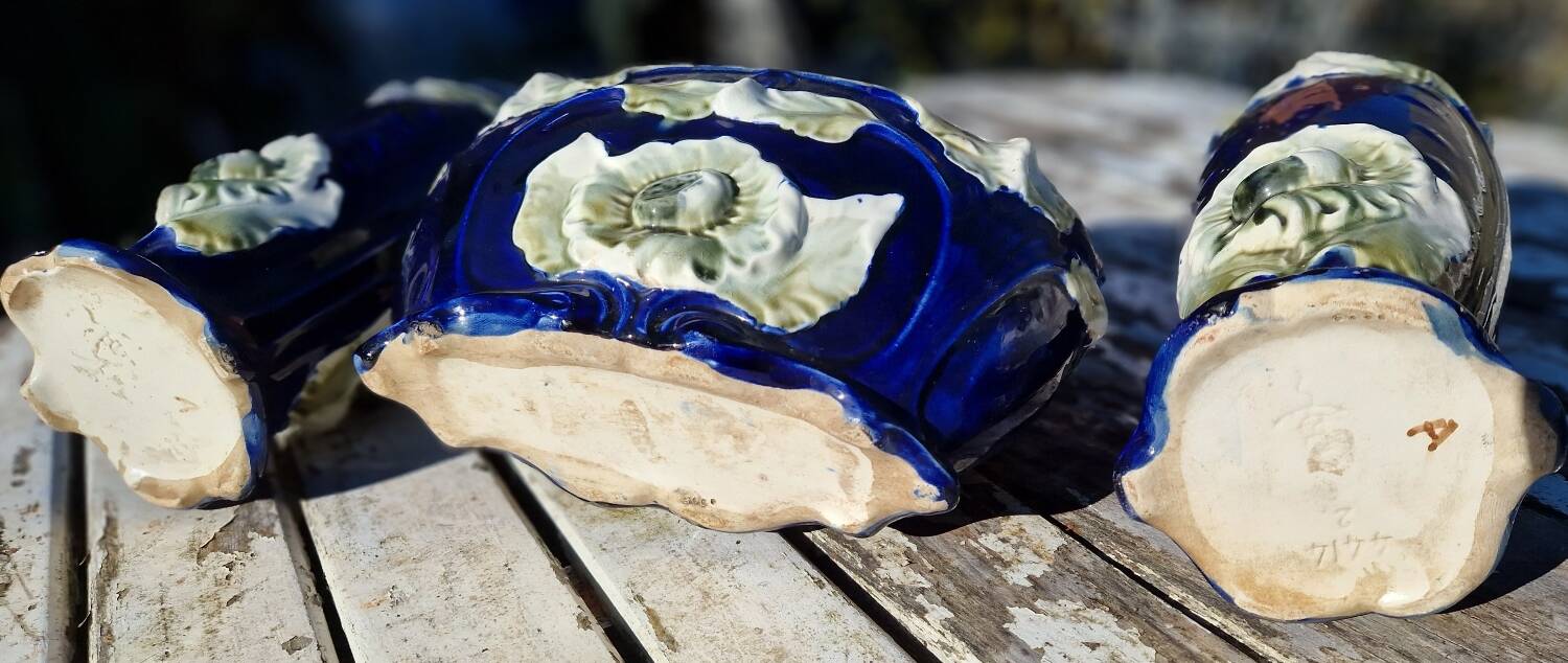 De Bruyn Fives Lille earthenware fireplace surround