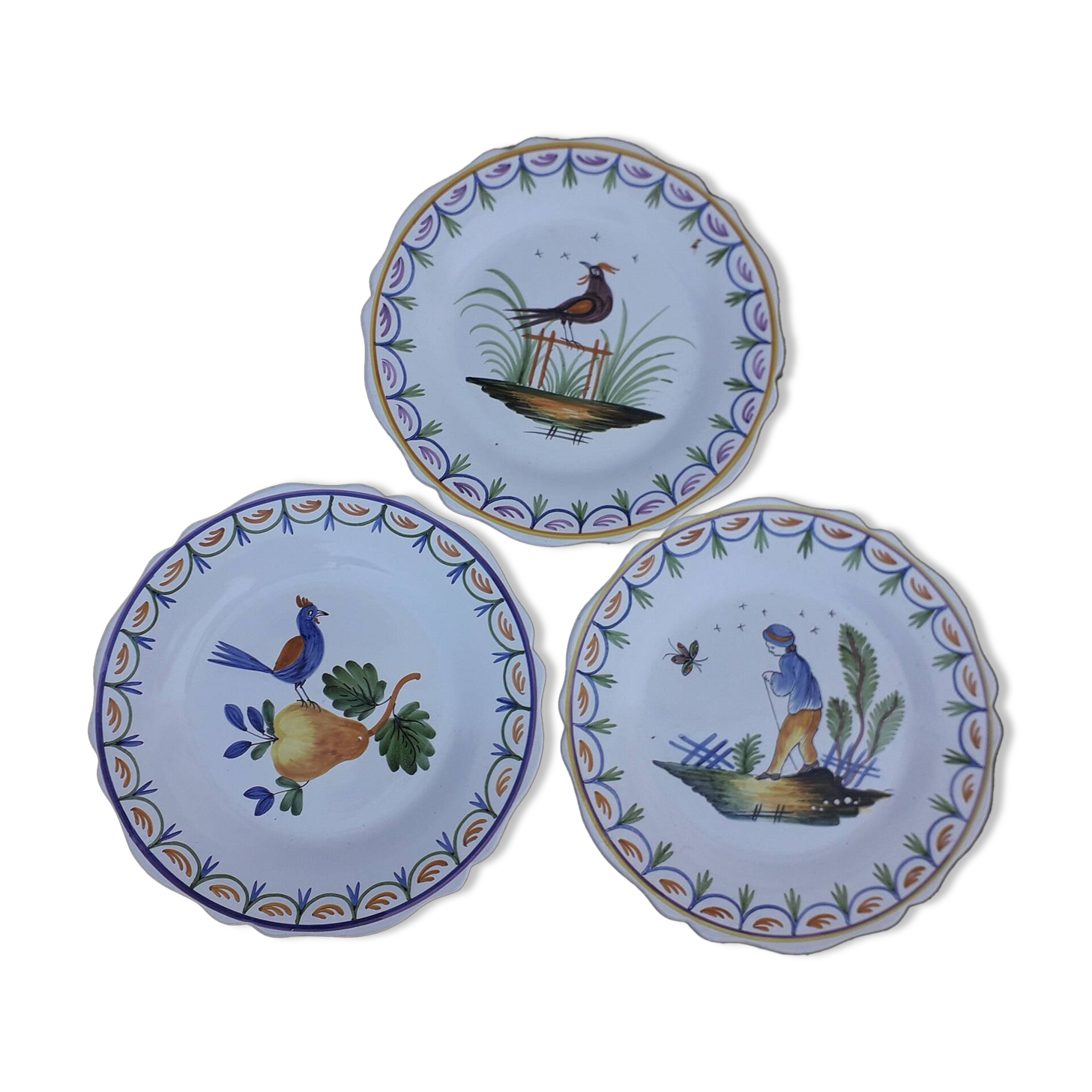 3 earthenware plates